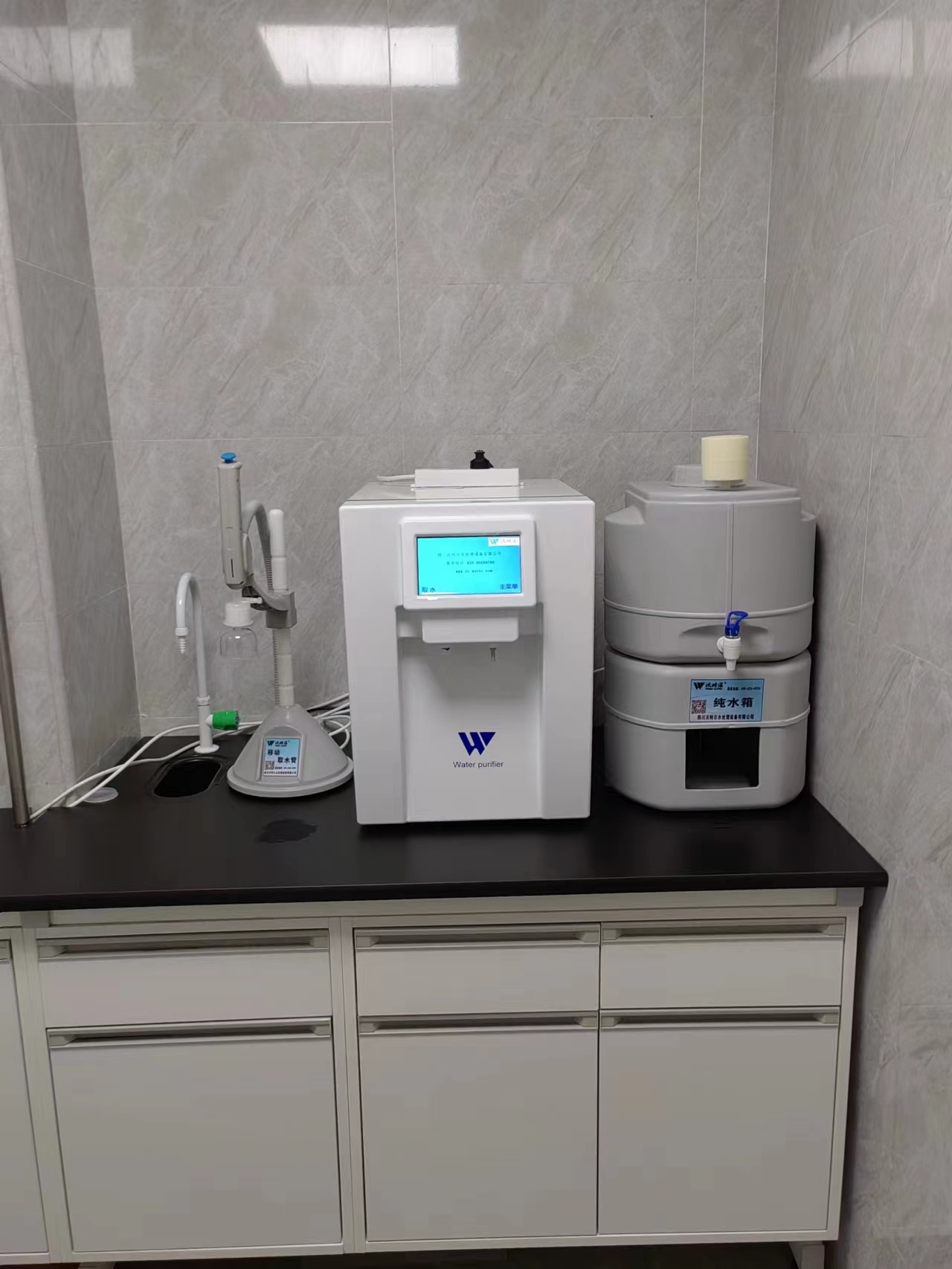 為什么那么多人選擇實驗室超純水機？